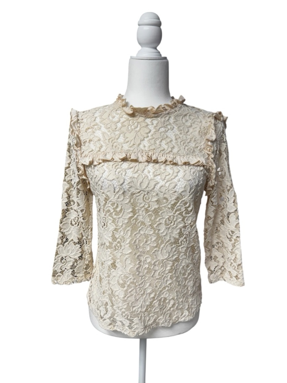 TopShop women’s Delicate Lace Ruffle-Neck Top blouse Cream size 8 floral